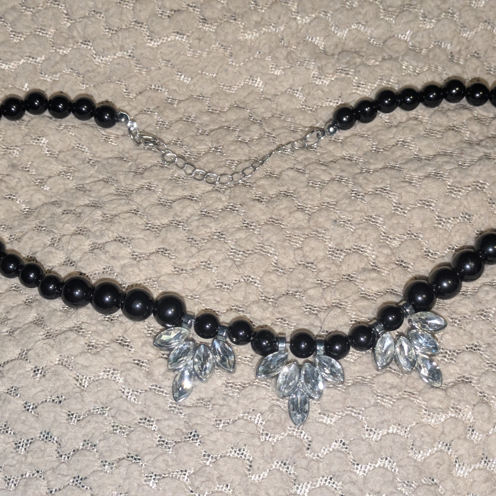 3/$15 Elegant Black and Silver Necklace
